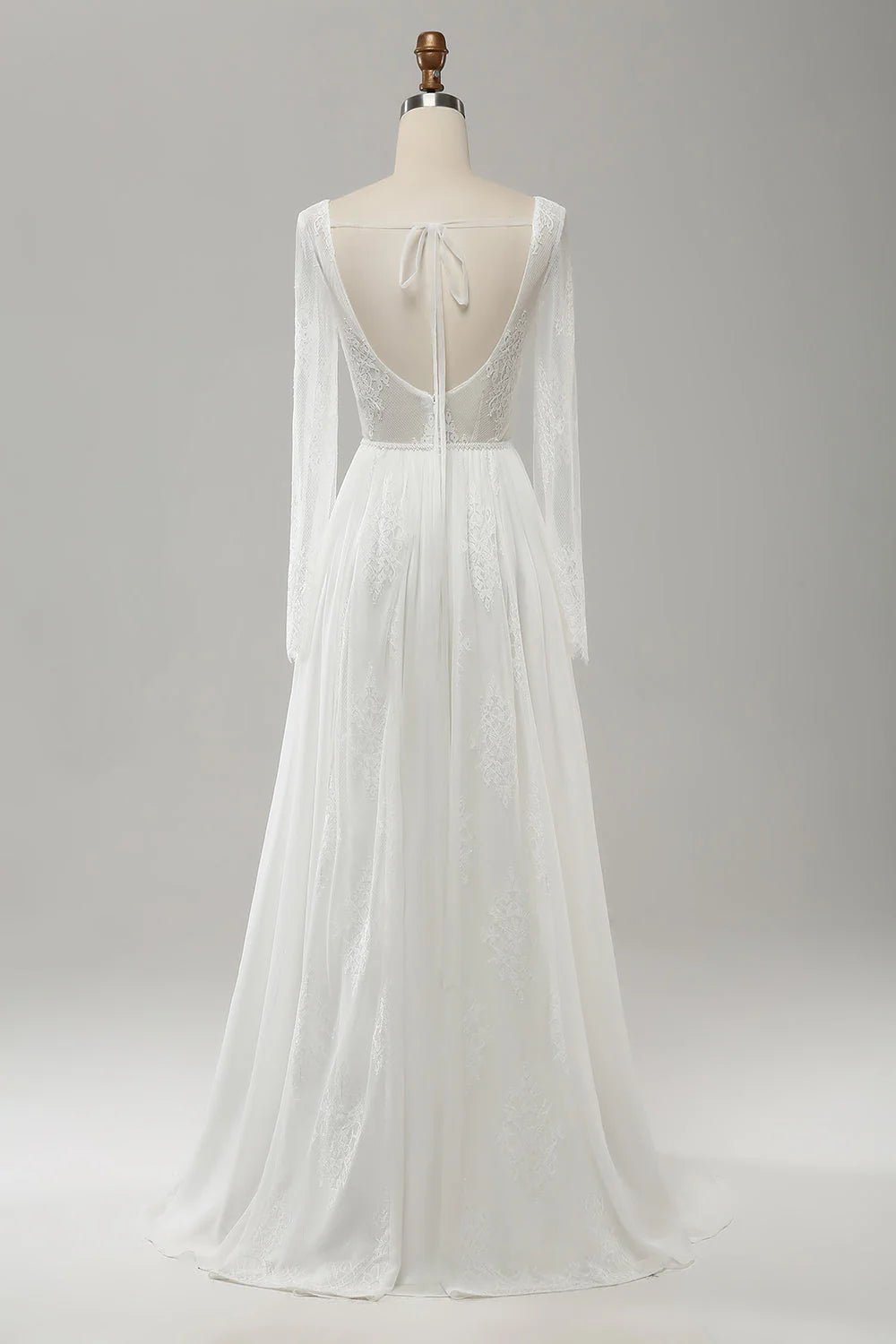 Robe de mariée bohème à manches longues et col en V